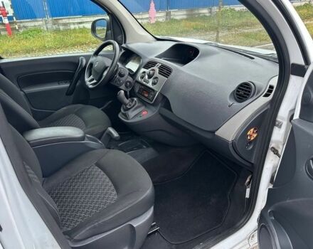 Белый Рено Кенгу, объемом двигателя 1.5 л и пробегом 204 тыс. км за 7900 $, фото 16 на Automoto.ua