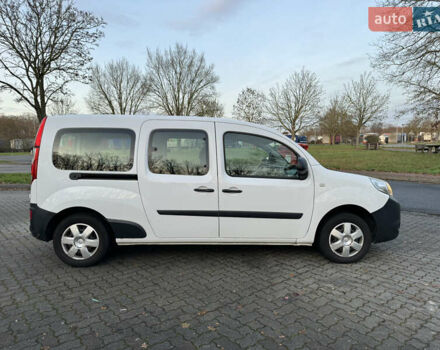 Белый Рено Кенгу, объемом двигателя 1.5 л и пробегом 186 тыс. км за 10699 $, фото 22 на Automoto.ua