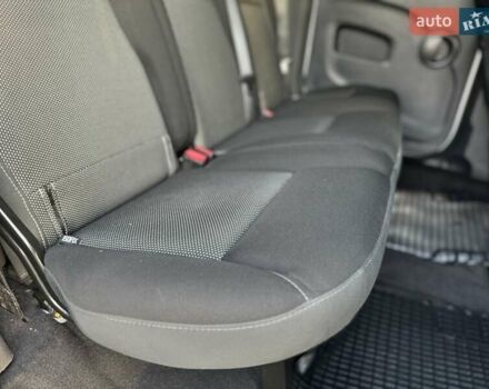 Белый Рено Кенгу, объемом двигателя 1.5 л и пробегом 173 тыс. км за 11600 $, фото 61 на Automoto.ua