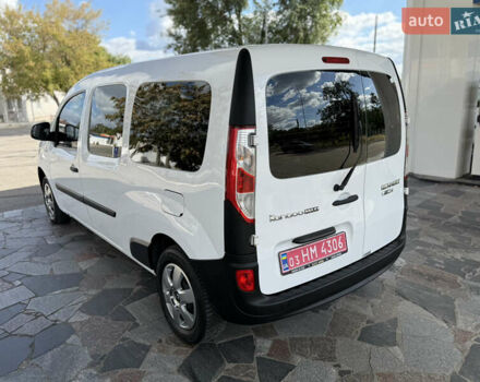 Белый Рено Кенгу, объемом двигателя 1.5 л и пробегом 190 тыс. км за 11799 $, фото 22 на Automoto.ua