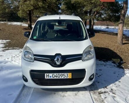Белый Рено Кенгу, объемом двигателя 1.5 л и пробегом 220 тыс. км за 10800 $, фото 11 на Automoto.ua