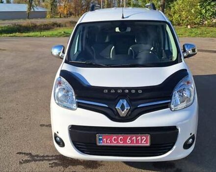 Рено Кенгу 2014 в Новоархангельске на Automoto.ua Белый Рено Кенгу, объемом двигателя 1.5 л и пробегом 64 тыс. км за 12500 $, фото 47 на Automoto.ua