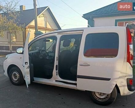 Рено Кєнгу 2014 у Дубно на Automoto.ua Білий Рено Кєнгу, об'ємом двигуна 1.46 л та пробігом 345 тис. км за 8800 $, фото 1 на Automoto.ua