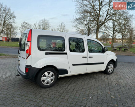 Белый Рено Кенгу, объемом двигателя 1.5 л и пробегом 186 тыс. км за 10699 $, фото 24 на Automoto.ua