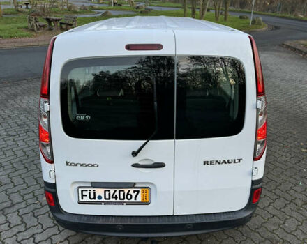 Белый Рено Кенгу, объемом двигателя 1.5 л и пробегом 186 тыс. км за 10699 $, фото 40 на Automoto.ua