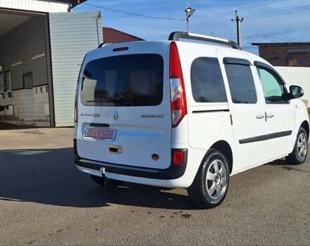 Рено Кенгу 2014 в Новоархангельске на Automoto.ua Белый Рено Кенгу, объемом двигателя 1.5 л и пробегом 64 тыс. км за 12500 $, фото 4 на Automoto.ua