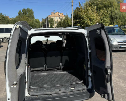 Рено Кенгу 2014 в Бердичеве на Automoto.ua Белый Рено Кенгу, объемом двигателя 1.46 л и пробегом 233 тыс. км за 10300 $, фото 8 на Automoto.ua