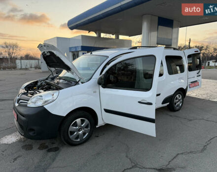 Белый Рено Кенгу, объемом двигателя 1.5 л и пробегом 190 тыс. км за 11799 $, фото 105 на Automoto.ua