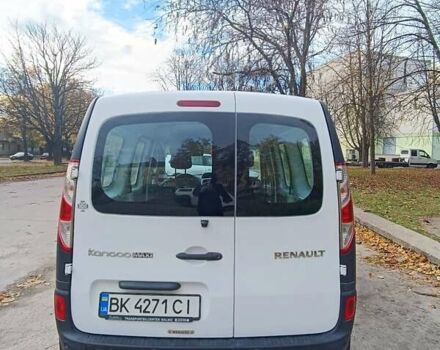 Белый Рено Кенгу, объемом двигателя 1.46 л и пробегом 146 тыс. км за 9200 $, фото 2 на Automoto.ua