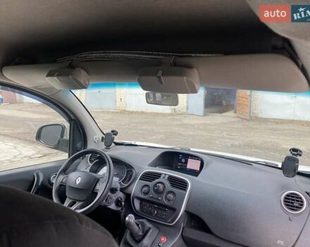 Білий Рено Кєнгу, об'ємом двигуна 1.46 л та пробігом 150 тис. км за 13500 $, фото 11 на Automoto.ua