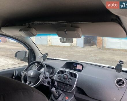 Білий Рено Кєнгу, об'ємом двигуна 1.46 л та пробігом 150 тис. км за 13500 $, фото 12 на Automoto.ua