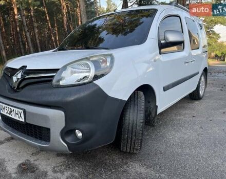 Белый Рено Кенгу, объемом двигателя 1.5 л и пробегом 248 тыс. км за 9700 $, фото 7 на Automoto.ua