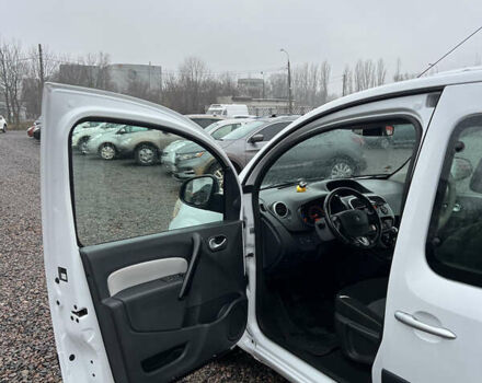 Білий Рено Кєнгу, об'ємом двигуна 1.46 л та пробігом 218 тис. км за 10500 $, фото 9 на Automoto.ua