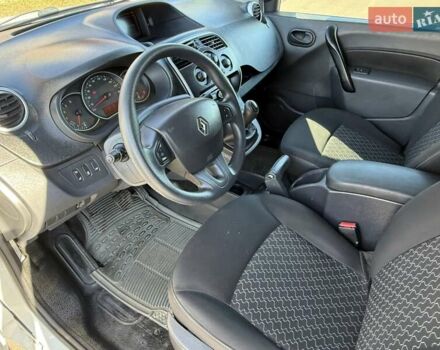 Белый Рено Кенгу, объемом двигателя 1.46 л и пробегом 230 тыс. км за 7300 $, фото 37 на Automoto.ua