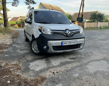 Белый Рено Кенгу, объемом двигателя 0 л и пробегом 250 тыс. км за 9700 $, фото 9 на Automoto.ua