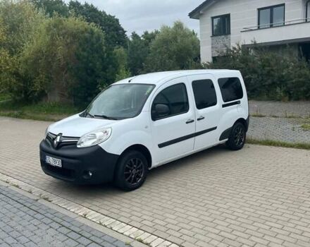 Белый Рено Кенгу, объемом двигателя 0 л и пробегом 219 тыс. км за 7200 $, фото 2 на Automoto.ua