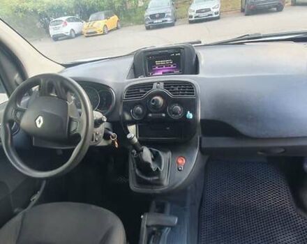 Белый Рено Кенгу, объемом двигателя 1.46 л и пробегом 347 тыс. км за 5500 $, фото 9 на Automoto.ua