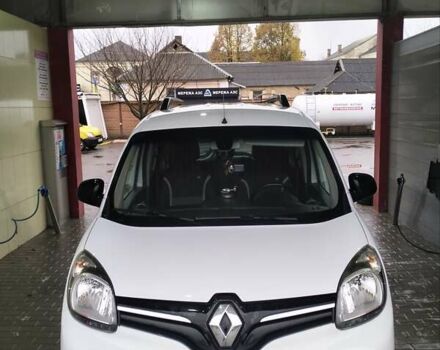 Белый Рено Кенгу, объемом двигателя 1.5 л и пробегом 244 тыс. км за 11200 $, фото 9 на Automoto.ua