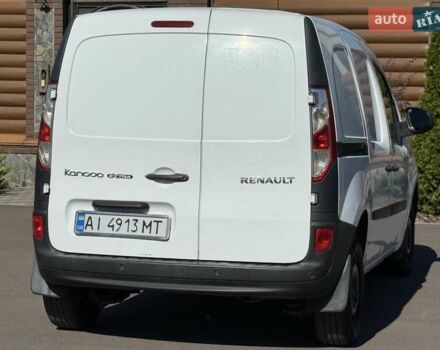 Белый Рено Кенгу, объемом двигателя 1.46 л и пробегом 230 тыс. км за 7300 $, фото 26 на Automoto.ua