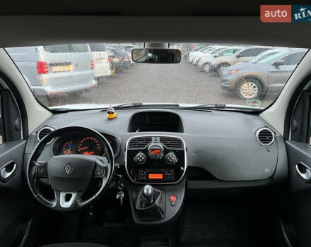 Білий Рено Кєнгу, об'ємом двигуна 1.46 л та пробігом 218 тис. км за 10500 $, фото 13 на Automoto.ua