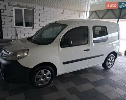 Белый Рено Кенгу, объемом двигателя 1.5 л и пробегом 180 тыс. км за 7200 $, фото 1 на Automoto.ua