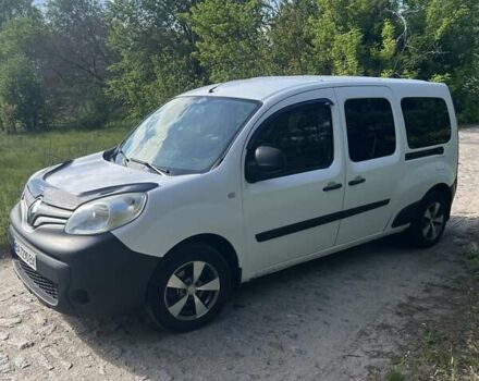 Белый Рено Кенгу, объемом двигателя 1.5 л и пробегом 282 тыс. км за 8400 $, фото 2 на Automoto.ua