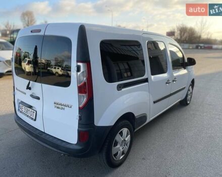 Белый Рено Кенгу, объемом двигателя 1.46 л и пробегом 330 тыс. км за 9500 $, фото 17 на Automoto.ua