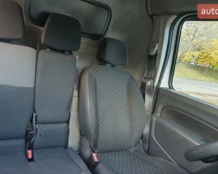 Белый Рено Кенгу, объемом двигателя 1.46 л и пробегом 347 тыс. км за 5500 $, фото 6 на Automoto.ua