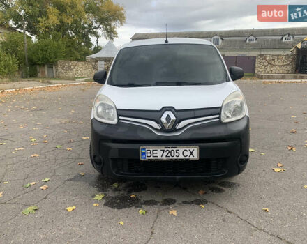 Рено Кєнгу 2015 у Новой Одессе на Automoto.ua Білий Рено Кєнгу, об'ємом двигуна 1.5 л та пробігом 250 тис. км за 8000 $, фото 1 на Automoto.ua