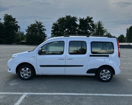 Белый Рено Кенгу, объемом двигателя 1.5 л и пробегом 227 тыс. км за 11700 $, фото 5 на Automoto.ua