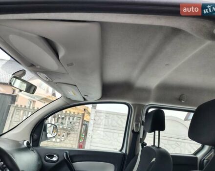 Белый Рено Кенгу, объемом двигателя 1.5 л и пробегом 283 тыс. км за 9500 $, фото 14 на Automoto.ua