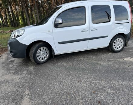 Белый Рено Кенгу, объемом двигателя 0 л и пробегом 250 тыс. км за 9700 $, фото 12 на Automoto.ua