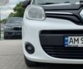 Белый Рено Кенгу, объемом двигателя 1.5 л и пробегом 239 тыс. км за 10399 $, фото 5 на Automoto.ua