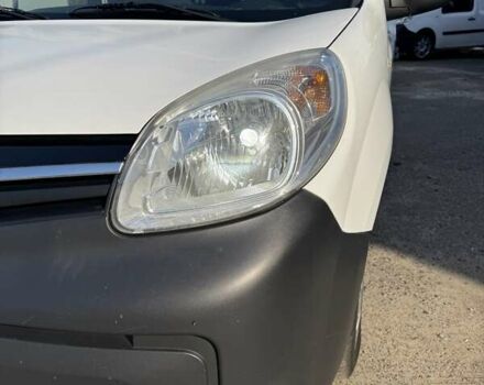 Белый Рено Кенгу, объемом двигателя 1.5 л и пробегом 346 тыс. км за 9500 $, фото 7 на Automoto.ua