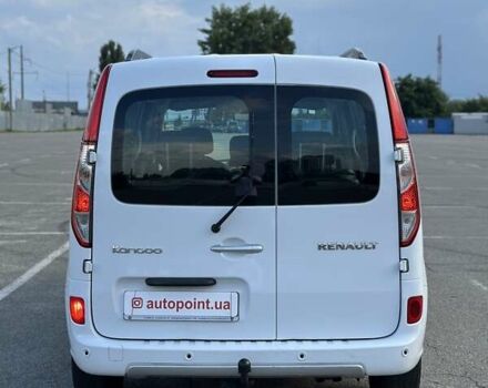 Белый Рено Кенгу, объемом двигателя 1.5 л и пробегом 227 тыс. км за 11700 $, фото 10 на Automoto.ua