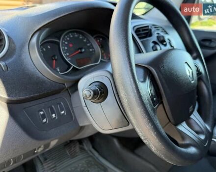 Белый Рено Кенгу, объемом двигателя 1.46 л и пробегом 230 тыс. км за 7300 $, фото 41 на Automoto.ua