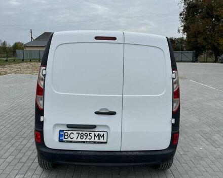 Белый Рено Кенгу, объемом двигателя 1.5 л и пробегом 214 тыс. км за 8000 $, фото 5 на Automoto.ua