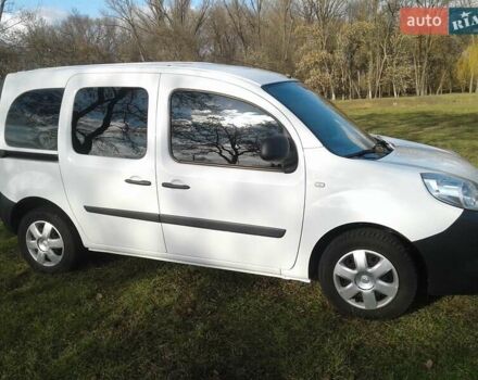Белый Рено Кенгу, объемом двигателя 1.5 л и пробегом 186 тыс. км за 9400 $, фото 12 на Automoto.ua