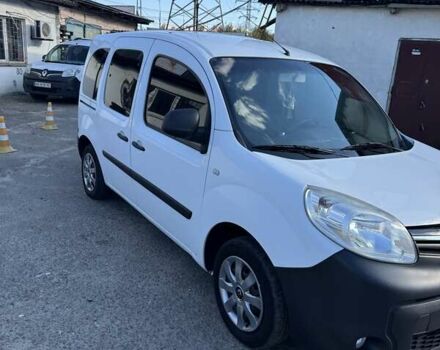 Белый Рено Кенгу, объемом двигателя 1.5 л и пробегом 346 тыс. км за 9500 $, фото 2 на Automoto.ua