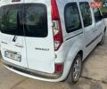 Белый Рено Кенгу, объемом двигателя 1.5 л и пробегом 223 тыс. км за 11200 $, фото 2 на Automoto.ua