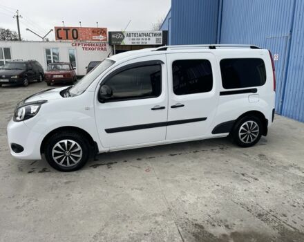 Білий Рено Кєнгу, об'ємом двигуна 1.5 л та пробігом 230 тис. км за 12500 $, фото 3 на Automoto.ua