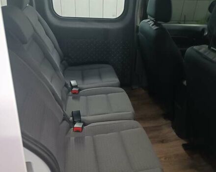 Белый Рено Кенгу, объемом двигателя 1.46 л и пробегом 109 тыс. км за 9700 $, фото 23 на Automoto.ua