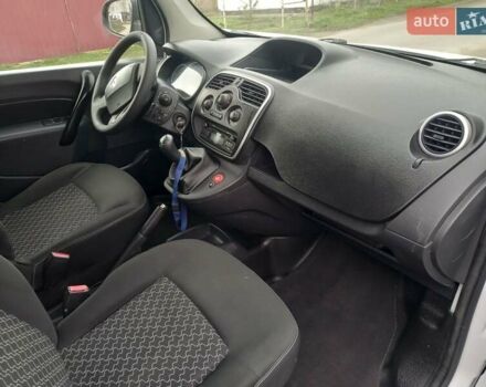 Белый Рено Кенгу, объемом двигателя 1.5 л и пробегом 71 тыс. км за 10850 $, фото 19 на Automoto.ua