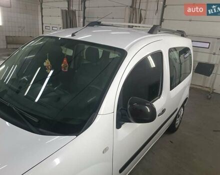 Белый Рено Кенгу, объемом двигателя 1.46 л и пробегом 109 тыс. км за 9700 $, фото 46 на Automoto.ua