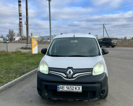 Белый Рено Кенгу, объемом двигателя 1.46 л и пробегом 189 тыс. км за 12200 $, фото 5 на Automoto.ua