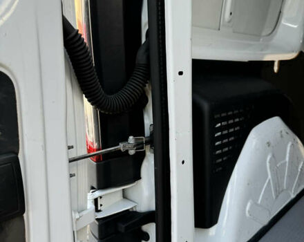 Белый Рено Кенгу, объемом двигателя 1.5 л и пробегом 211 тыс. км за 9000 $, фото 38 на Automoto.ua