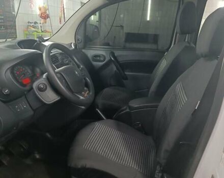 Белый Рено Кенгу, объемом двигателя 1.46 л и пробегом 109 тыс. км за 9700 $, фото 45 на Automoto.ua