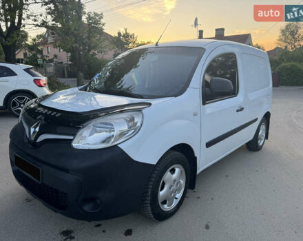 Белый Рено Кенгу, объемом двигателя 1.5 л и пробегом 150 тыс. км за 7800 $, фото 2 на Automoto.ua