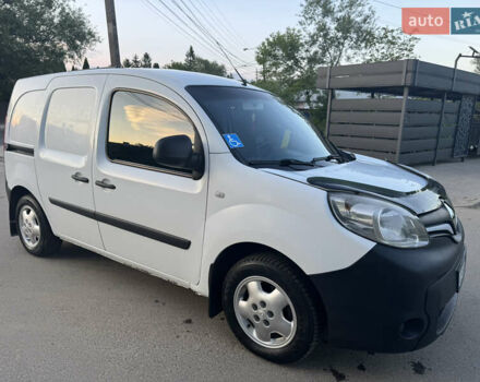Белый Рено Кенгу, объемом двигателя 1.5 л и пробегом 150 тыс. км за 7800 $, фото 7 на Automoto.ua