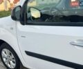 Білий Рено Кєнгу, об'ємом двигуна 1.5 л та пробігом 212 тис. км за 10950 $, фото 120 на Automoto.ua